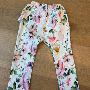 beautiful handmade custom leggins with ruffles 100% cotton